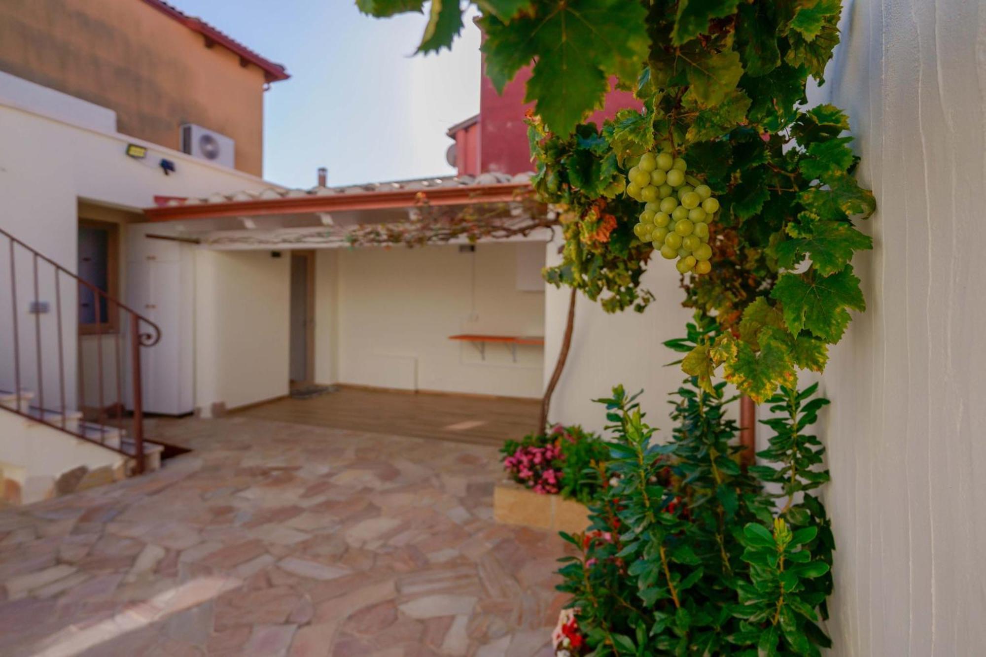 Guest House Deidda - Ts Rooms B&B San Sperate Exterior photo