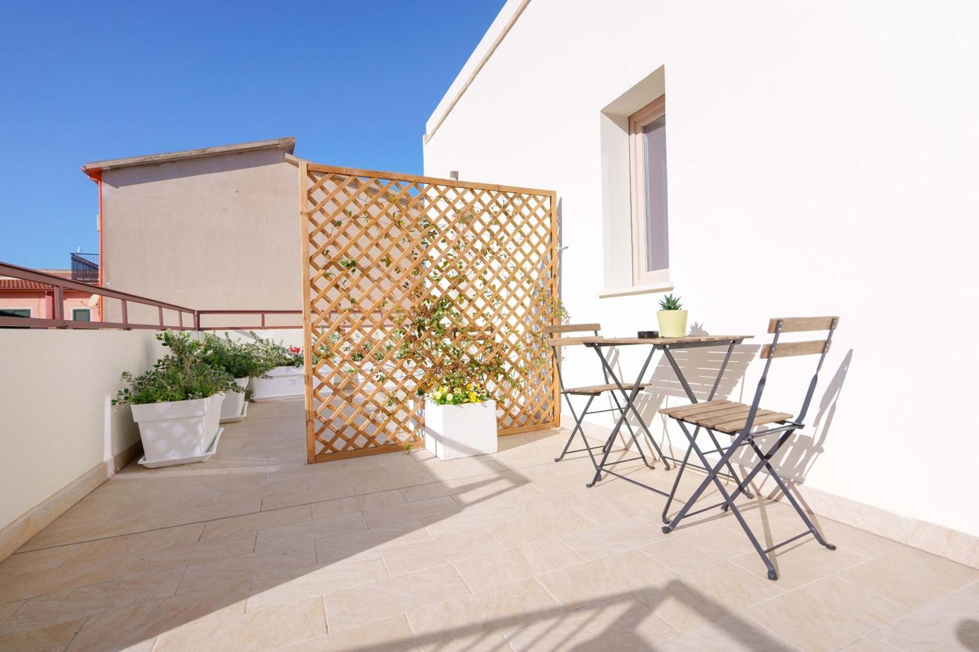 Guest House Deidda - Ts Rooms B&B San Sperate Exterior photo