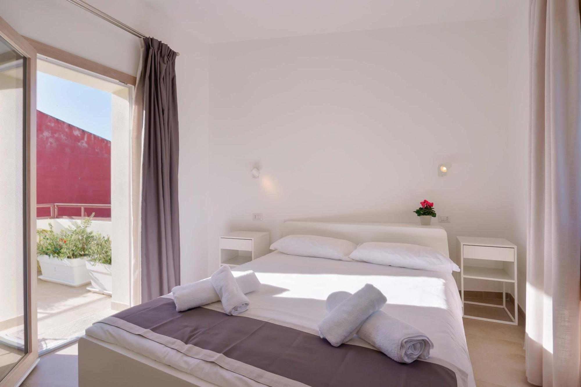 Guest House Deidda - Ts Rooms B&B San Sperate Exterior photo